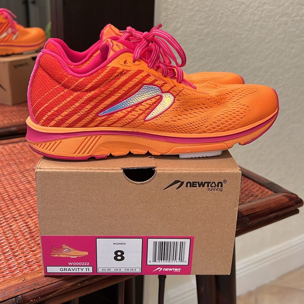 Newton Gravity 11 size 8 Orange and Pink